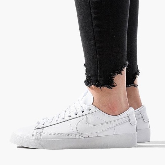 women's blazer low sneakers in white